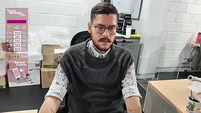 AndyHepburn online show from October 6, 2025, 1:56 pm