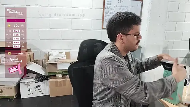 AndyHepburn online show from October 20, 2025, 7:58 pm