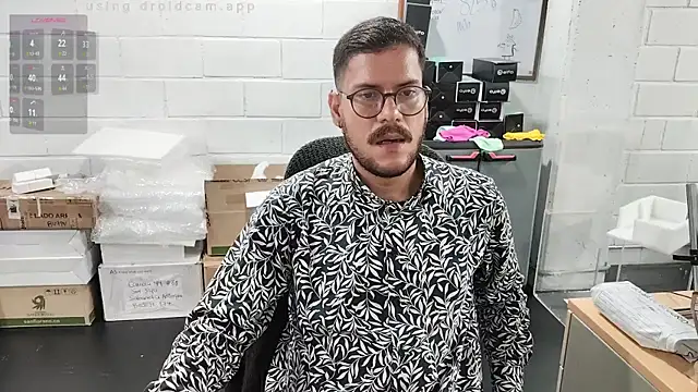 AndyHepburn online show from September 30, 2025, 3:18 pm