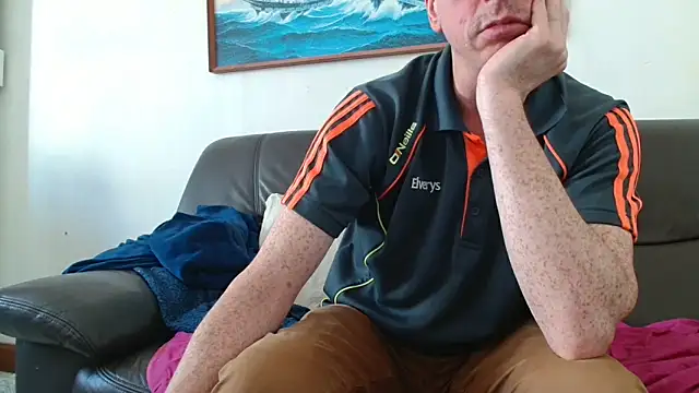 cloupefun online show from April 26, 2026, 1:19 pm