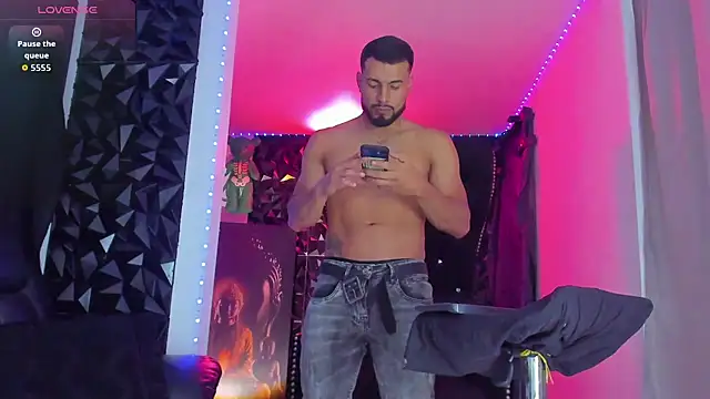 Snapshot of samuel_hayes chatting on September 22, 2025, 12:05 am samuel hayes online show from September 22, 2025, 12:05 am