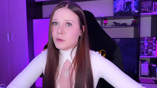 Snapshot of jasminevine chatting on April 5, 2026, 9:54 pm jasminevine online show from April 5, 2026, 9:54 pm