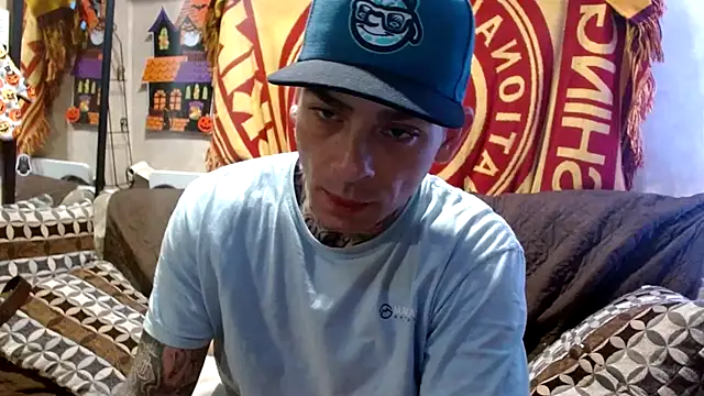 Snapshot of DADDY_KANE8--- chatting on February 4, 2025, 9:17 am DADDY KANE8--- online show from February 4, 2025, 9:17 am