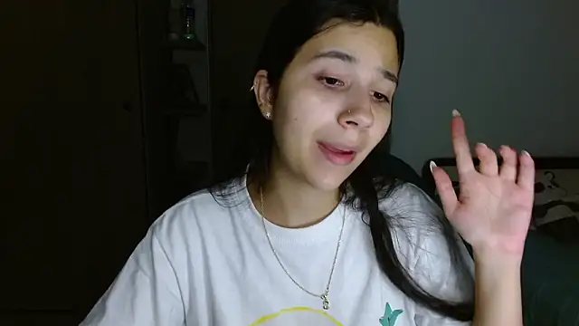 mia  lopez  online show from February 10, 2026, 4:22 am