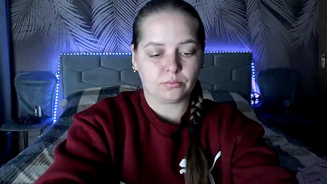 Snapshot of uliastar chatting on September 30, 2025, 7:36 am uliastar online show from September 30, 2025, 7:36 am