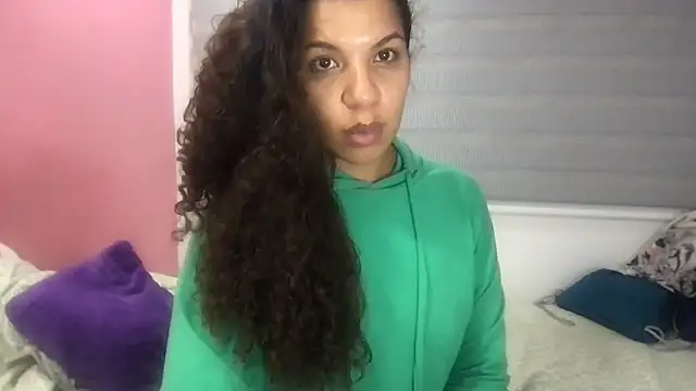 Snapshot of gatubelahot chatting on September 24, 2025, 2:07 am gatubelahot online show from September 24, 2025, 2:07 am