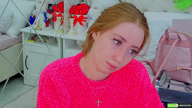 TinaBrook online show from January 15, 2026, 4:05 am