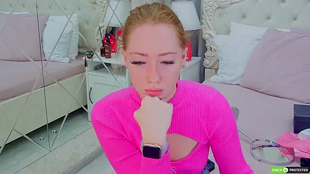 TinaBrook online show from October 14, 2025, 3:29 am