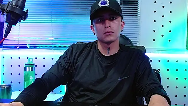 Darko0717 online show from April 1, 2026, 3:41 am