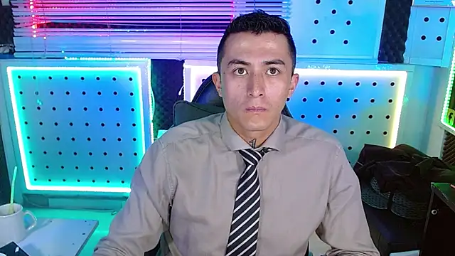 Snapshot of Darko0717 chatting on February 16, 2026, 2:05 pm Darko0717 online show from February 16, 2026, 2:05 pm