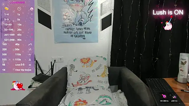 alexysgray online show from November 7, 2025, 3:27 pm