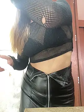 pamelao online show from May 6, 2026, 1:59 pm