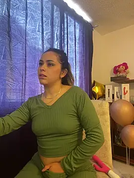 pamelao online show from March 11, 2025, 3:12 pm