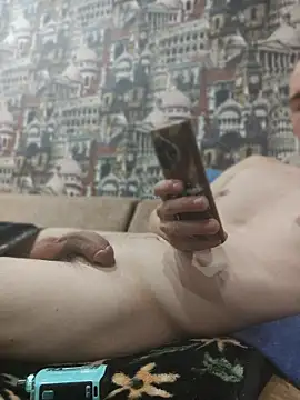 Loki 2597 online show from April 24, 2026, 6:32 pm