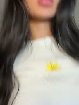 Snapshot of EvaMoet chatting on March 9, 2025, 9:57 am EvaMoet online show from March 9, 2025, 9:57 am