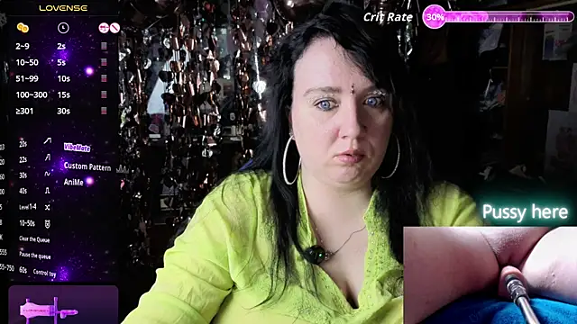 Snapshot of LeonaHarrison chatting on May 9, 2026, 9:51 pm LeonaHarrison online show from May 9, 2026, 9:51 pm