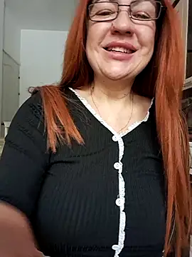 KiraXTender online show from February 22, 2026, 1:08 am