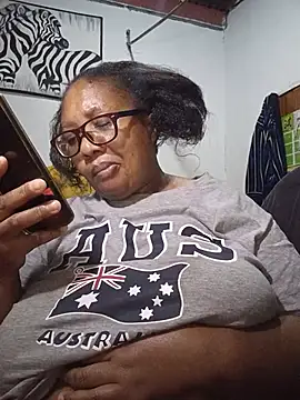 YELLOW BONE online show from July 27, 2026, 9:11 pm