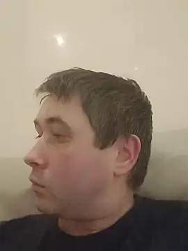 tores992 online show from November 17, 2025, 6:56 pm