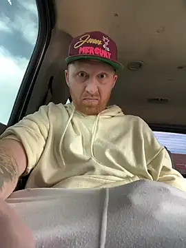 Snapshot of b1gd1ckg1nger86 chatting on February 17, 2025, 11:54 pm b1gd1ckg1nger86 online show from February 17, 2025, 11:54 pm