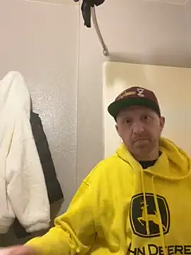 Snapshot of b1gd1ckg1nger86 chatting on January 11, 2025, 5:31 am b1gd1ckg1nger86 online show from January 11, 2025, 5:31 am