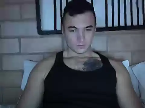 paulblack21 online show from April 18, 2026, 7:51 pm