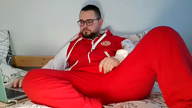 Snapshot of cutie_ben chatting on February 22, 2025, 3:03 pm cutie ben online show from February 22, 2025, 3:03 pm