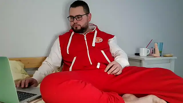 Snapshot of cutie_ben chatting on February 28, 2025, 11:58 am cutie ben online show from February 28, 2025, 11:58 am