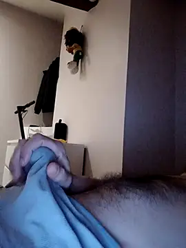 Snapshot of Alainsolo chatting on September 12, 2025, 10:53 pm Alainsolo online show from September 12, 2025, 10:53 pm