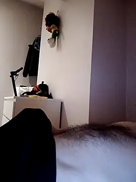 Snapshot of Alainsolo chatting on September 14, 2025, 12:33 am Alainsolo online show from September 14, 2025, 12:33 am