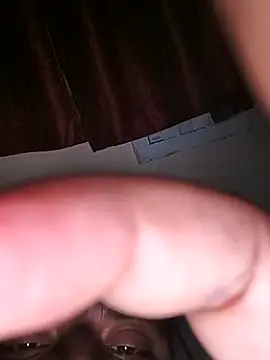 rajstrip12650 online show from December 19, 2025, 12:58 am