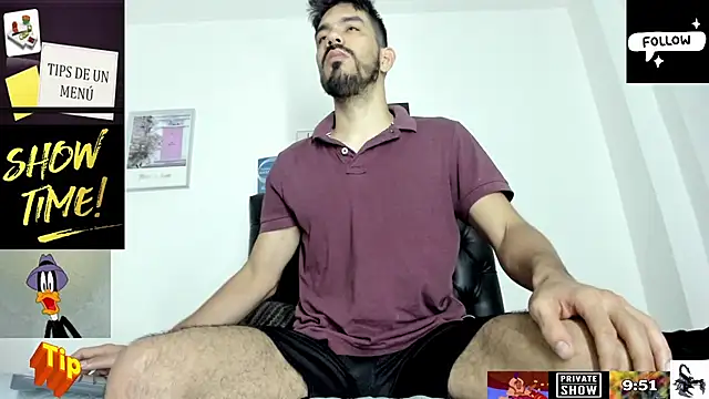 Snapshot of JohanyLatino chatting on March 6, 2025, 5:03 am JohanyLatino online show from March 6, 2025, 5:03 am