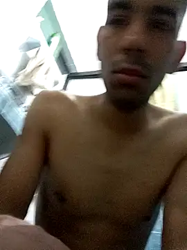 JohanyLatino online show from March 31, 2026, 10:28 am