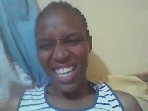 Snapshot of Smillie_prety chatting on April 13, 2026, 3:49 pm Smillie prety online show from April 13, 2026, 3:49 pm