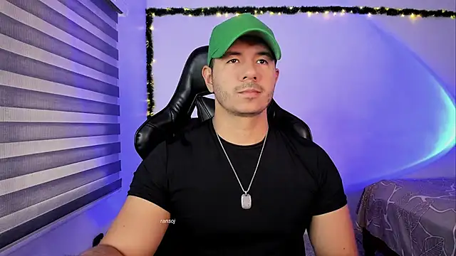 Snapshot of ransoj chatting on March 4, 2026, 2:25 pm ransoj online show from March 4, 2026, 2:25 pm