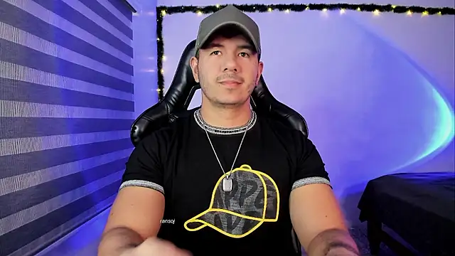 Snapshot of ransoj chatting on February 15, 2026, 12:00 am ransoj online show from February 15, 2026, 12:00 am