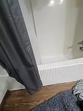 ljbmyweeny online show from February 16, 2025, 1:16 pm