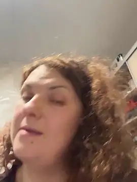 Taisia W online show from November 17, 2025, 7:01 am