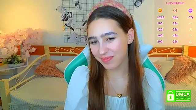  Eliizabeth  online show from March 19, 2026, 10:43 pm