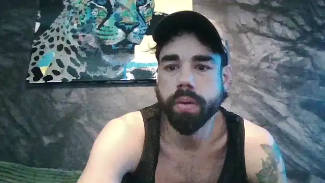 Snapshot of Randeltron chatting on December 2, 2025, 6:42 pm Randeltron online show from December 2, 2025, 6:42 pm