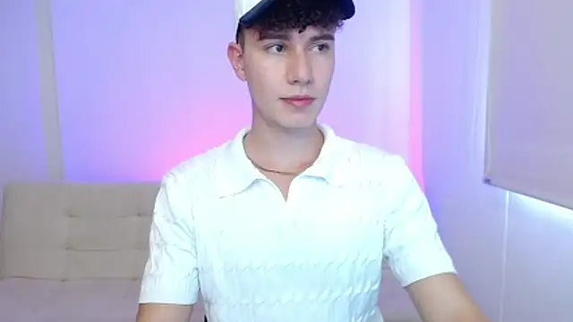 adrian morelly online show from April 9, 2026, 7:31 pm