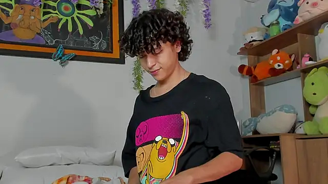 Snapshot of Cherry_boy_18 chatting on March 16, 2025, 1:49 am Cherry boy 18 online show from March 16, 2025, 1:49 am