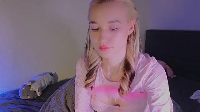 shey1i online show from February 14, 2026, 5:57 pm