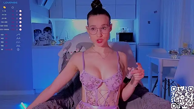 Snapshot of shey1i chatting on December 10, 2024, 6:06 pm shey1i online show from December 10, 2024, 6:06 pm