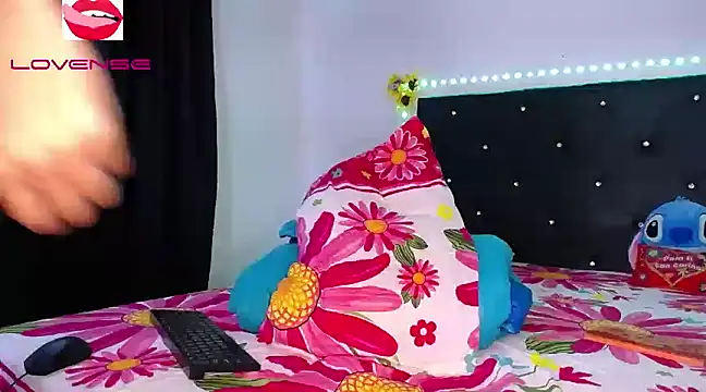 Snapshot of tylor_19 chatting on March 14, 2025, 5:13 pm tylor 19 online show from March 14, 2025, 5:13 pm