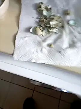 loveeatingcunts online show from October 24, 2025, 2:49 pm