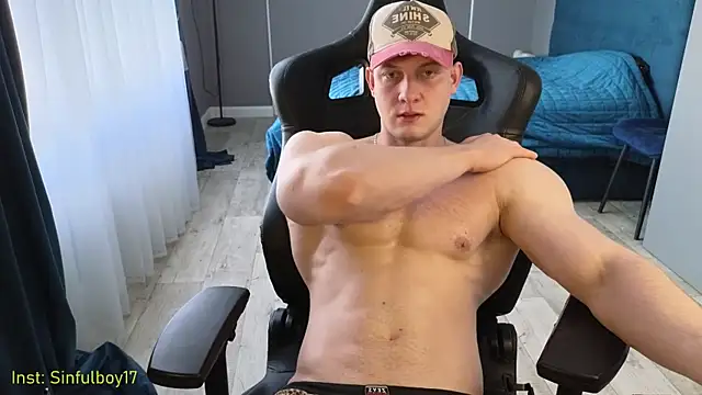 Snapshot of Richard_mils chatting on March 19, 2026, 8:36 am Richard mils online show from March 19, 2026, 8:36 am