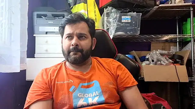 Sakhtlaundaz online show from June 12, 2026, 1:42 pm