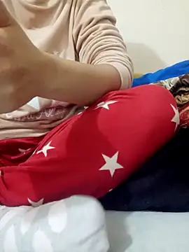 lolo890 online show from December 3, 2025, 12:26 pm