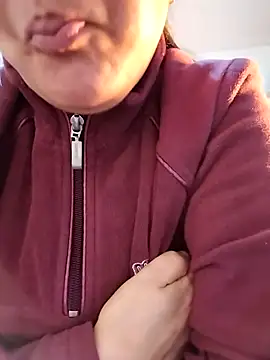 lolo890 online show from January 12, 2026, 9:52 pm